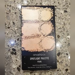 New in Box, Smashbox spotlight palette pearl